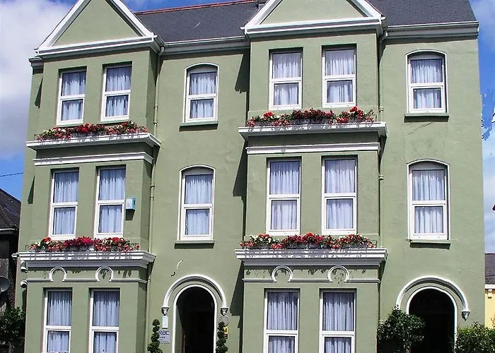 Garnish House 3* Cork
