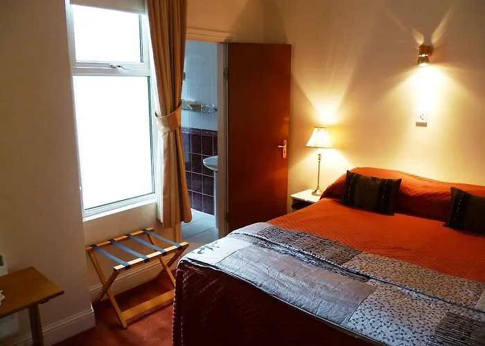 Garnish House 3* Cork