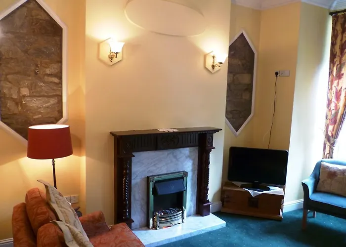 Garnish House 3* Cork